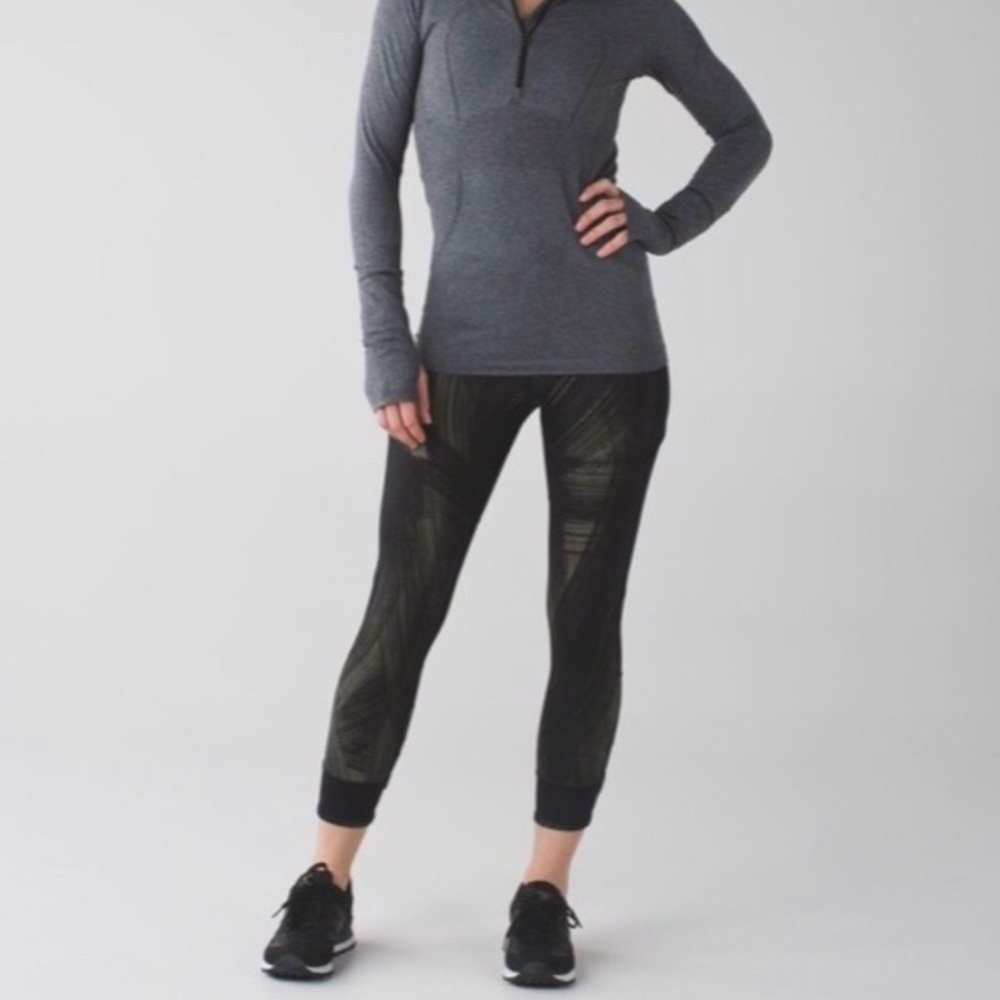 Lululemon Fresh Mesh Run Crop size8